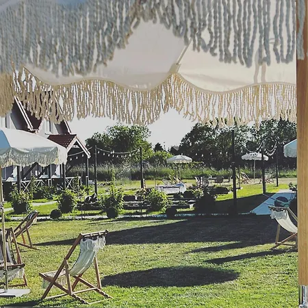 Goose And Garden * Łeba